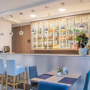 ** Hotel Urbi Pologne